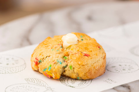 Vanilla funfetti cookie