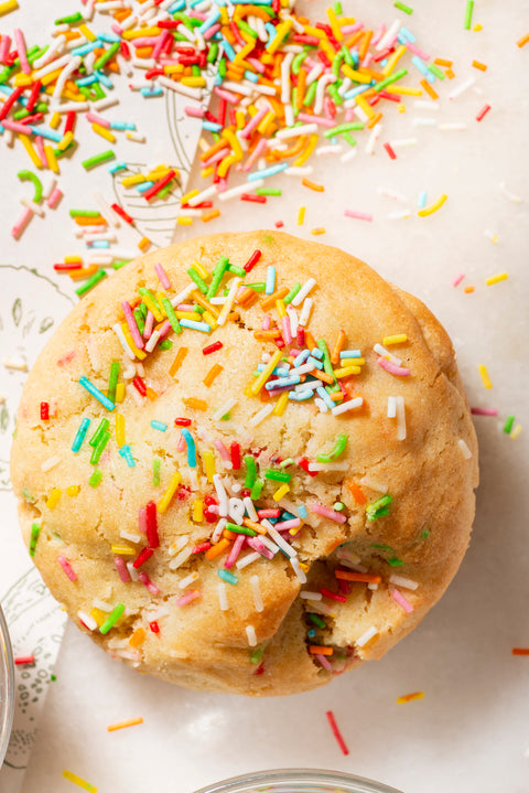 Vanilla funfetti cookie