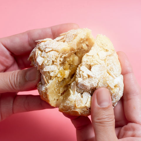 Almond Croissant Cookie